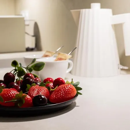 Апартаменты Loveroom Muse Old Town Jacuzzi Vieille