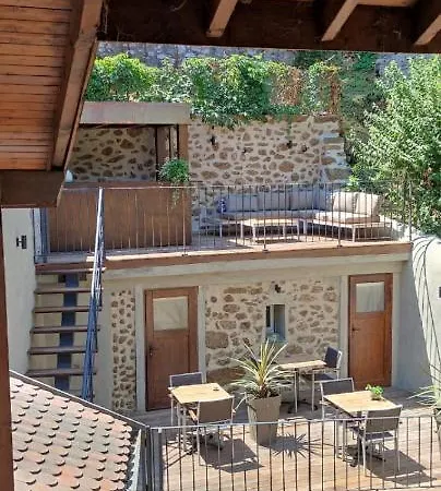 Loveroom Muse Old Town Jacuzzi Vieille Апартаменты *